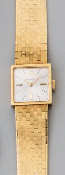 null Montre-bracelet de dame, en or jaune, la montre de forme carrée, index bâtonnets,...