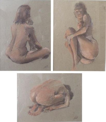 GEOFFROY DECHAUME Etudes de femme: nus Trois pastels monogrammés 22,5x16,5cm à v...