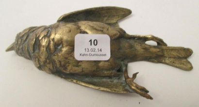 null Sculpture en bronze représetant un oiseau mort L: 13 cm