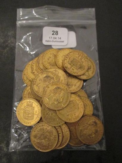 null Trente quatre pièces de 8 florins Union latine en or jaune