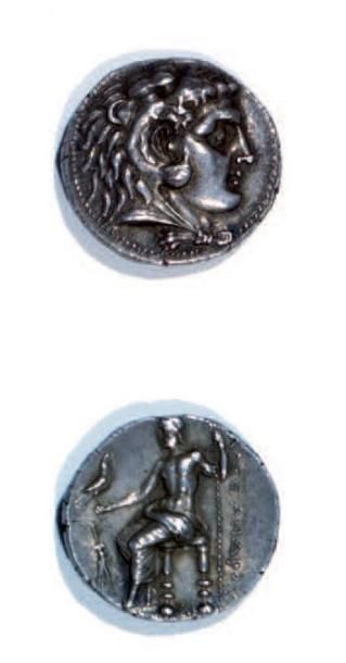null Tétradrachme au type d'Alexandre III 17,07 g, Tête d'Héraclès à droite, R/ Zeus...