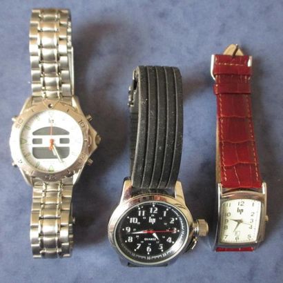 LIP Un bracelet-montre en métal, une montre rectangulaire en métal bracelet cuir,...