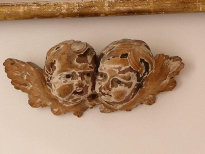 null Elément décoratif en bois représentant deux têtes d'ange