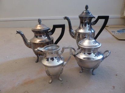 null Service thé-café quadripode en métal argenté et anses en bois noirci, style...