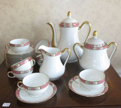 null Service à thé café: porcelaine blanche et liseret rose et doré LIMOGES BRP
