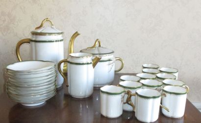 null Service à thé café en porcelaine blanche liseret vert et doré LIMOGES