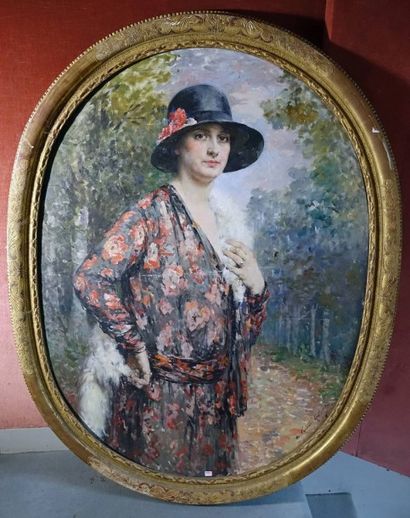 Marie-Aimée LUCAS-ROBIQUET (1858-1959) Portrait de femme au chapeau Huile sur toile...