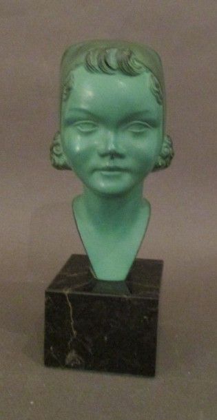 Max Le VERRIER (1891-1973) d'après "Buste d'enfant" Sculpture en bronze à patine...