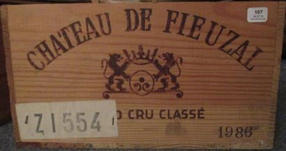 null 12 bouteilles CH. 	FIEUZAL, 	Pessac-Léognan 	1986	 cb 

