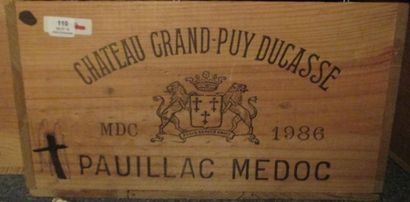 null 12 bouteilles CH. GRAND PUY-DUCASSE, 5° cru Pauillac 	1986	 cb 

