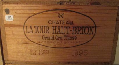 null 12 bouteilles CH. LA TOUR HAUT-BRION, 	Pessac-Léognan 	1995	 cb 

