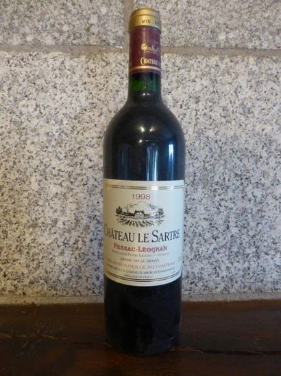 null 4 bouteilles CH. LE SARTRE, 	Pessac-Léognan 	1998	

