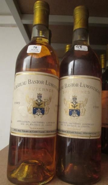 null 12	bouteilles 	CH. 	BASTOR-LAMONTAGNE, 	Sauternes 	1989	 (es) 	



