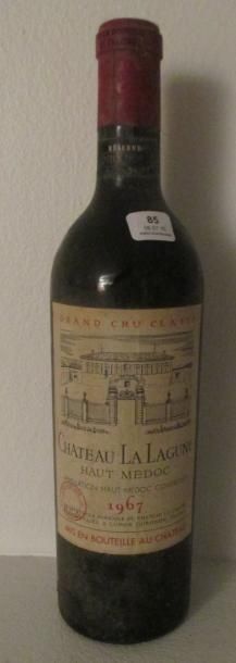 null 1 bouteille CH. LA LAGUNE, 3° cru Haut-Médoc 	1967	 (es) 

