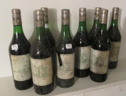 null 8 bouteilles Château Haut Brion 1974. ets

1 MB capsulte décollée, 3 LB, 4 TLB,...