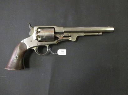 null Revolver ROGER & SPENCER modèle militaire (plaquettes poinçonnées) n°2282 et...