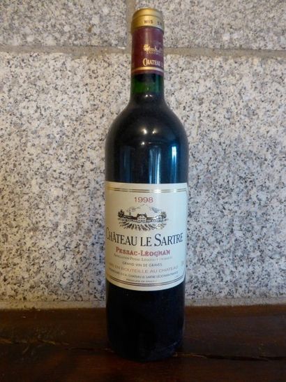 null 4 bouteilles CH. LE SARTRE, Pessac-Léognan 1998	

