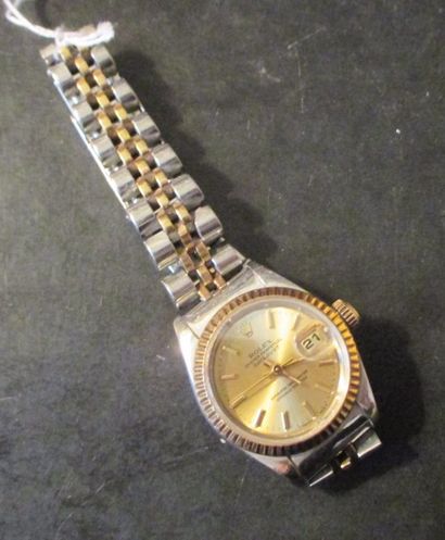 null ROLEX

Bracelet-montre de dame en acier et or, Oyster Perpetual Date Just, modèle...