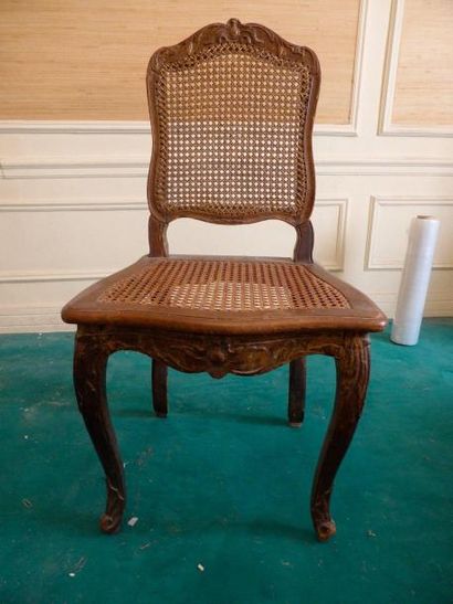 null Chaise droite en bois naturel canné

(éléments anciens, assise rapportée, v...