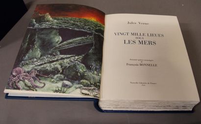 null JULES VERNE. Vingt-mille lieux sous les mers.

Illustrations de François Bonnelle.

75...