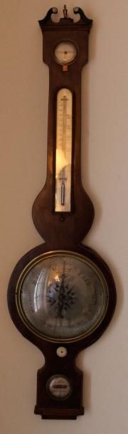 null Baromètre-thermomètre en bois de placage

Angleterre, fin XIXème siècle

H :...