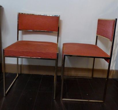null Huit chaises en métal doré, garnis de tissus rose, années 70 (usures)