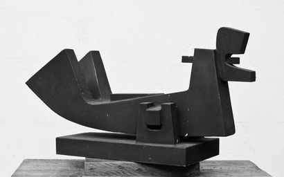 HANSJÖRG GISIGER (1919-2008) RHÉA, 1959 Acier 36 x 67 cm.