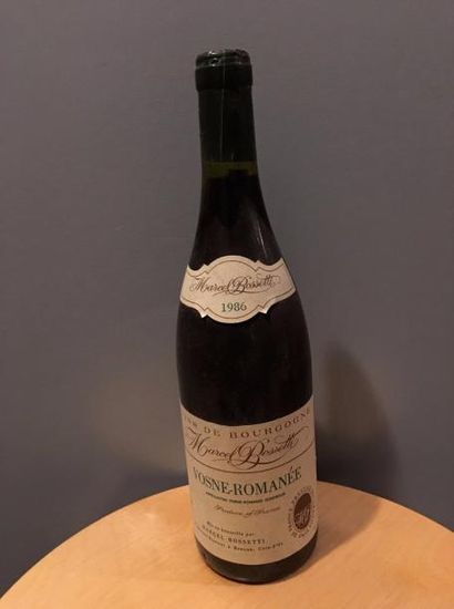 null 5 bouteilles de VOSNE ROMANEE, Marcel BOSSETTI, 1986 (1 étiquette a)