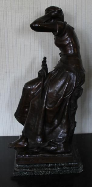 null Michel BEGUINE (1855-1929)

L'Attente

Sculpture en bronze, reposant sur un...