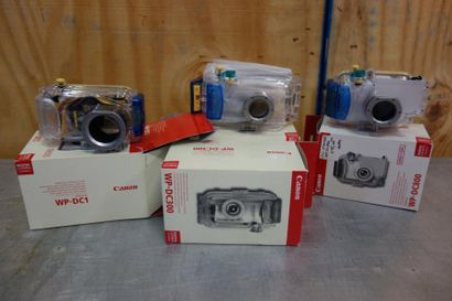 null CANON

Quatre étuis d'appareil photo étanches WP-DC300 (2), WP-DC1, WPDC800...