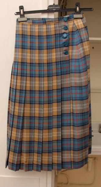 null SCOTCH HOUSSE deux jupes écossaisses plissées longues en laine

T 36