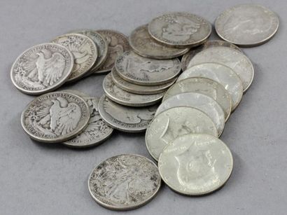 null Vingt deux pièces half dollar US en argent 1918,1936(2),1937,1938,1941,1942(2)...