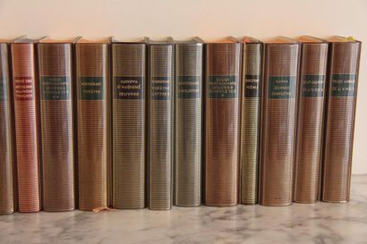 null 99 Volumes de LA PLEIADE dont 14 albums: Pascal, Montherlant, Chateaubriand,...