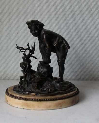 null Sculpture en bronze représentant un cheval

H : 24,5, L : 29 cm