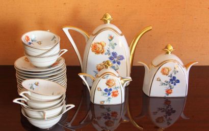null LIMOGES service à thé café en porcelaine à décor de fleurs