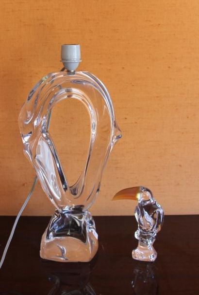 null DAUM France pied de lampe en cristal et perroquet

H : 36 cm