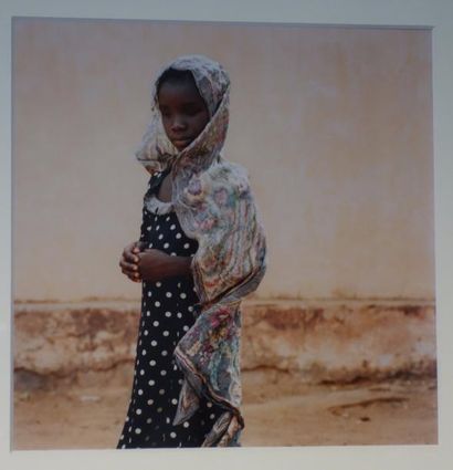 null Catherine CABROL (1958-)

L'Afrique

Trois photographies avec une étiquette...