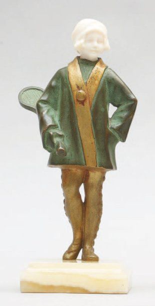 S. BERTRAND, vers 1920-1930 Jeune joueuse de tennis Sculpture. Epreuve en bronze...