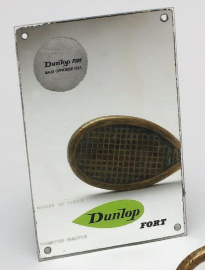 null Miroir de vestiaire de club avec publicité pour la marque Dunlop. Années 1960....