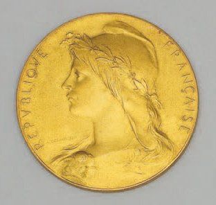 1924, Paris Médaille du Mérite. Récompense de la république française lors de la...