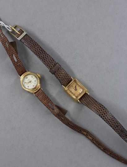null MP - RIX Deux montre de dame à boitier en or jaune 18k, bracelets cuir, l'une...
