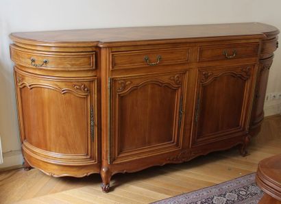 null Mobilier de salle à manger en bois naturel style Louis XV comprenant une table,...