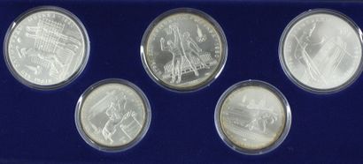null XXIIème Jeux Olympiques de Moscou 1980 Coffret de cinq pièces de 5 roubles (saut...