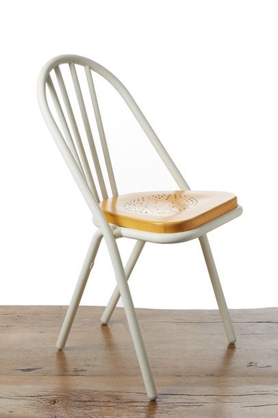 null Julien Henri PORCHE (1929-) design - DCW éd. Chaise modèle Surpil en métal laqué...