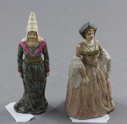 null Gustave VERTUNNI : 4 figurines : Marguerite d’Ecosse – Anne Boleyn – Isabeau...