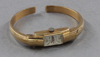 null RAMONA Bracelet-montre de dame en or jaune à boitier ectangulaire et bracelet...
