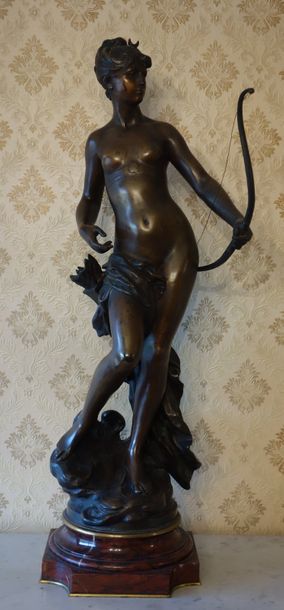 null MOREAU, Mathurin (1822-1912) : « Diane chasseresse ». Epreuve en bronze à patine...