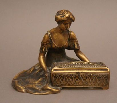 null Alexandre CLERGET (1856-1931) d'après Sculpture en bronze doré représentant...
