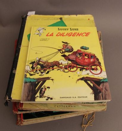 null HERGE
Les aventures de Tintin, 9 vol. (accidents) Les aventures de Jo, Zette...