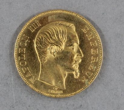 null *Napoléon III empereur Une pièce de 50 FF en or 1855, Paris Av: Tête nue à droite,...